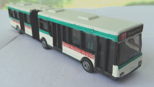 Ech siku bus man - man,
