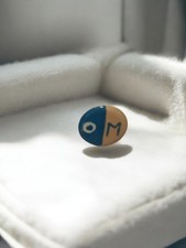 Pin's vintage Olympique de