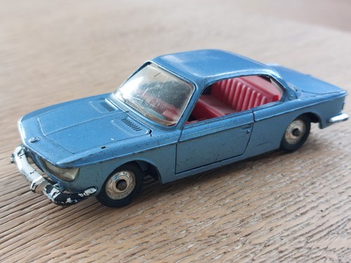 Voiture miniature collection - voiture,