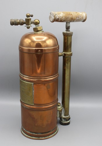 Ancien pulverisateur cuivre - ancien, en