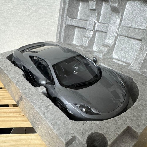 Autoart mclaren mp4 12c - mclaren, mp4-12c