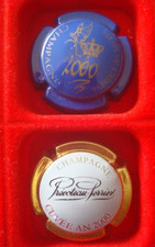 Capsules de champagne PRESTIGE DES SACRES N° 13 + PREVOTEAU P. N° 2   AN 2000