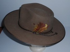 AKUBRA MENS FUR FELT COWBOY
