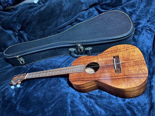Kamaka baritone ukulele - kamaka,