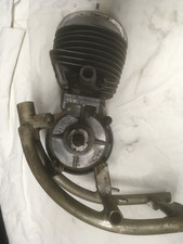 moteur de moto ancienne Nervor