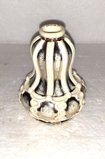 ANCIEN ET JOLI PETIT VASE 19