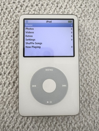 Apple ipod classic 5th gen - ipod,