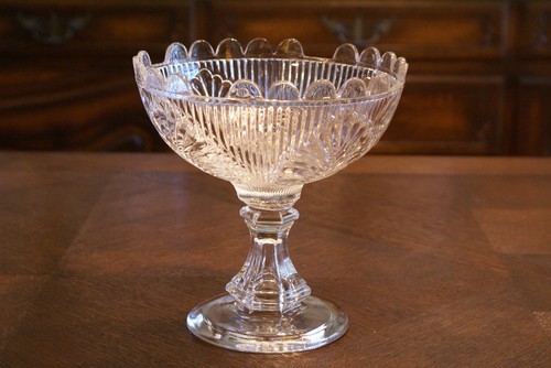 Vintage clear glass candy dish - vintage,