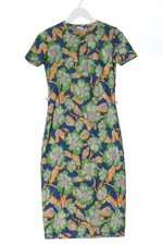 ZARA Robe à manches courtes