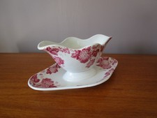 Saucière ancienne de St Amand