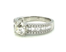 MAGNIFIQUE BAGUE OR 18 CARATS