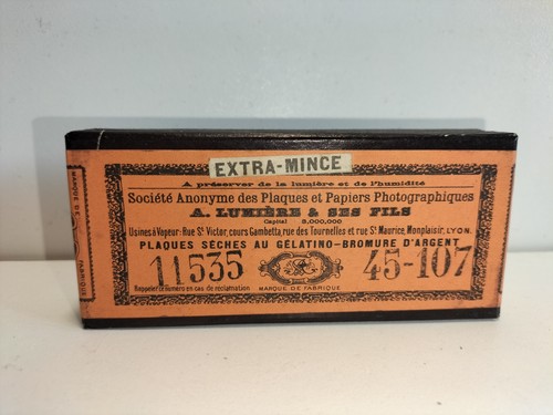 Ancienne boite pleine plaques - ancienne,