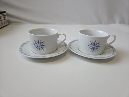 Ensemble tasses et - de,