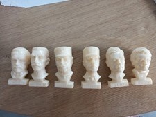 6 figurines publicitaires TOTAL