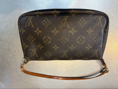 Louis vuitton monogram - louis,
