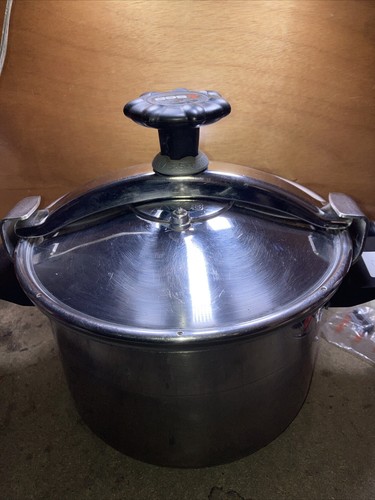 Ancienne cocotte minute - cocotte,