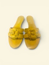 Authentic Chanel Camellia