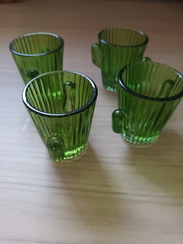 Lot petits verre a - de, 4
