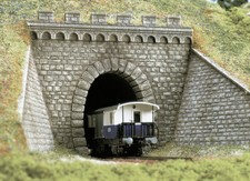Busch 7022 - Entrée de tunnel, à 1 voie  - HO (1:87)