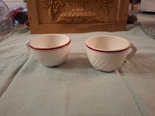 Tasses anciennes liseret - tasses,