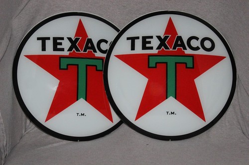 Texaco gas pump - 15", globe