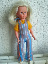 mignonne poupée Italocrémona