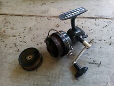 Moulinet canne à pêche SHAKESPEARE 2205 vintage  noir made in Canada 