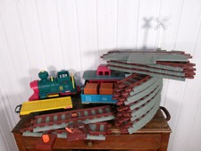 Locomotive Train Express Playskool 1988 + wagon + rails