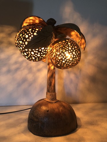 Lampe bois sculpté noix - lampe,