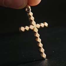 Croix pendentif facettées