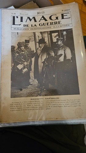 Vieux journaux environ - vieux,