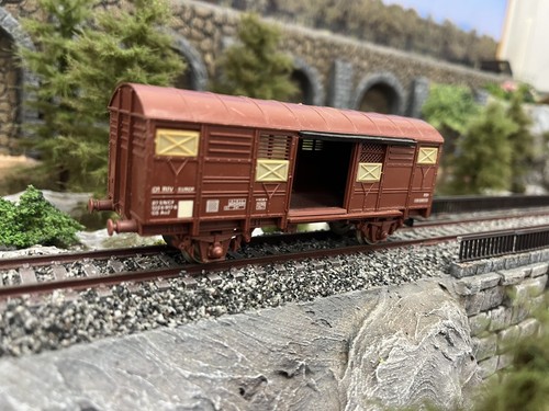Wagon couvert jouef