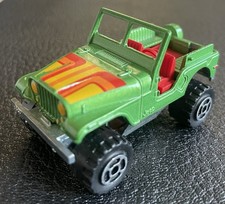 Miniature Majorette Vintage 4