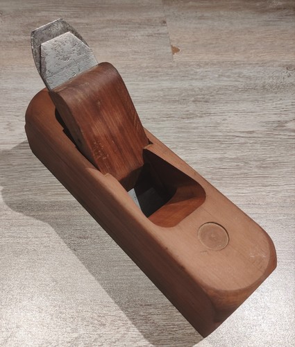 Rabot en bois cormier - rabot,