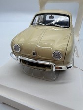 No. 26 Minicar 1/18 avec boite
