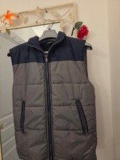 doudoune sans manche femme - M - grise et noire - matelassée - bon état - 2 poch