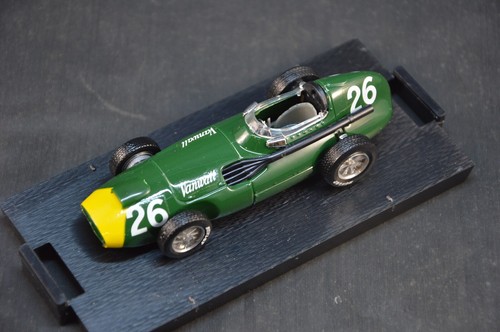 Brumm vanwall 57 - 57, 1957