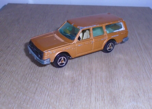 Voiture copie majorette volvo - copie,