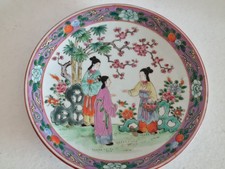 CHINE ANCIEN , FAMILLE ROSE  MILIEU 20eme , TROIS FEMMES DANS LE JARDIN IMPÉRIAL