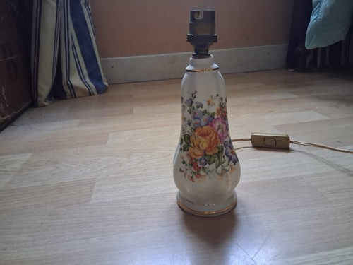 Pied lampe porcelaine - en,