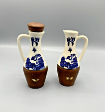Huilier et vinaigrier vintage, céramique et bois décor bleu et blanc Japon