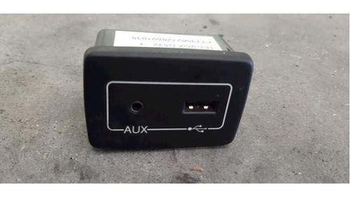 Connecteur aux usb - connecteur, fiat