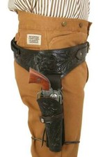 357 / 38 MAIN DROITE OUTILLÉE