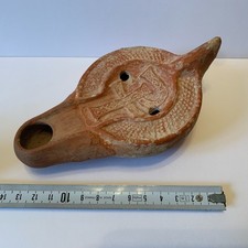 Antiquité Lampe A Huile  En Terre Cuite