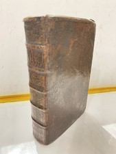 Livre ancien 1731 – Coutumes du Comté et Bailliage de Montfort-Lamaulry – Droit