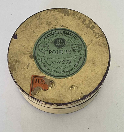 Ancienne boite publicitaire - ancienne,