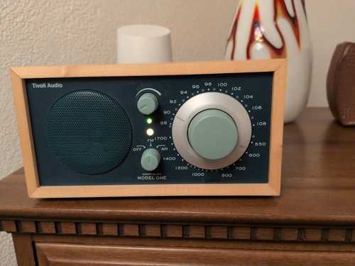Tivoli audio model one - model,