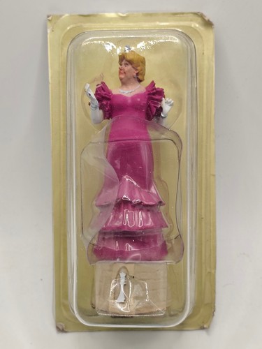 Figurine resine - figurine, en