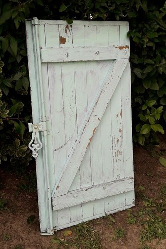 Petit volet ancien bois - petit,