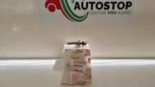 Arret de porte avant gauche